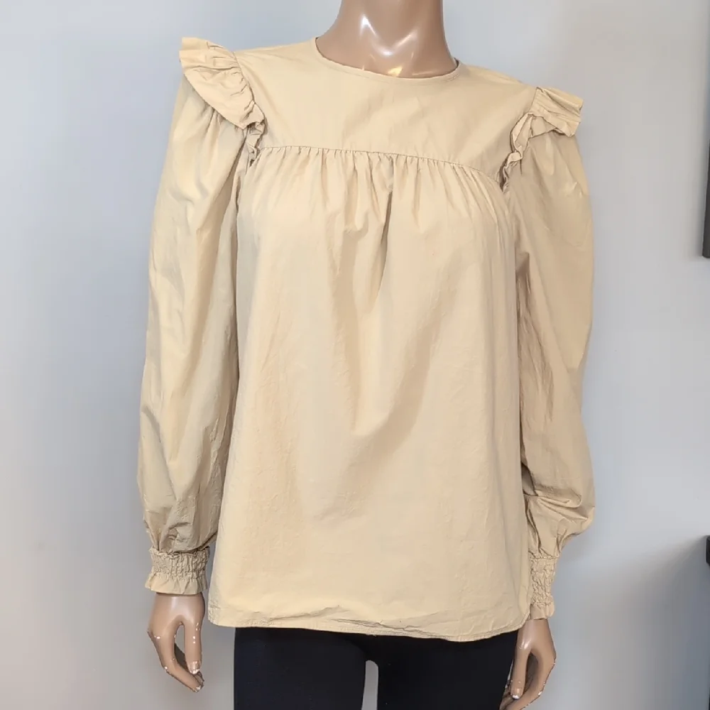 H&M Cream Ruffle Detail Blouse Womens Size Small Long Sleeve Smocked Cuffs - Picture 4 of 15
